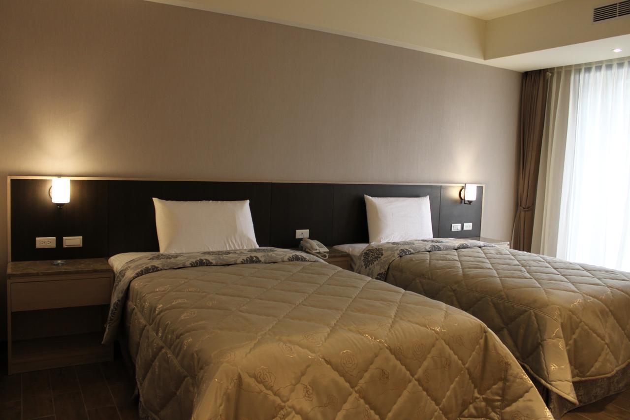 Verygood Business Hotel Huatan Exterior photo