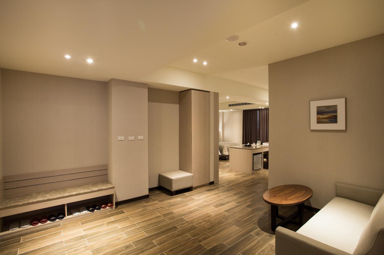 Verygood Business Hotel Huatan Exterior photo