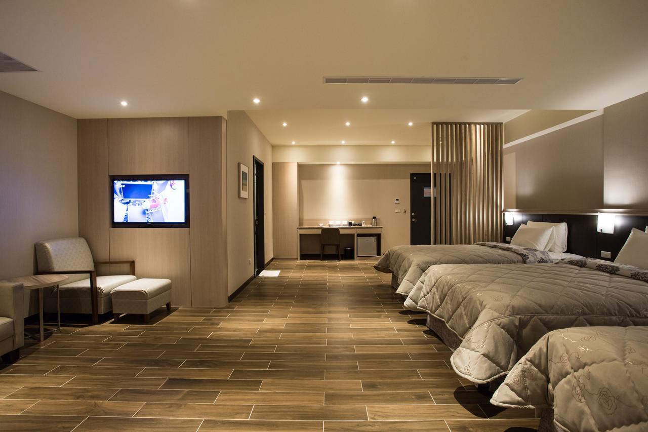 Verygood Business Hotel Huatan Exterior photo